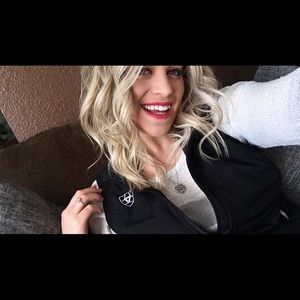 Meet your Posher, Kara